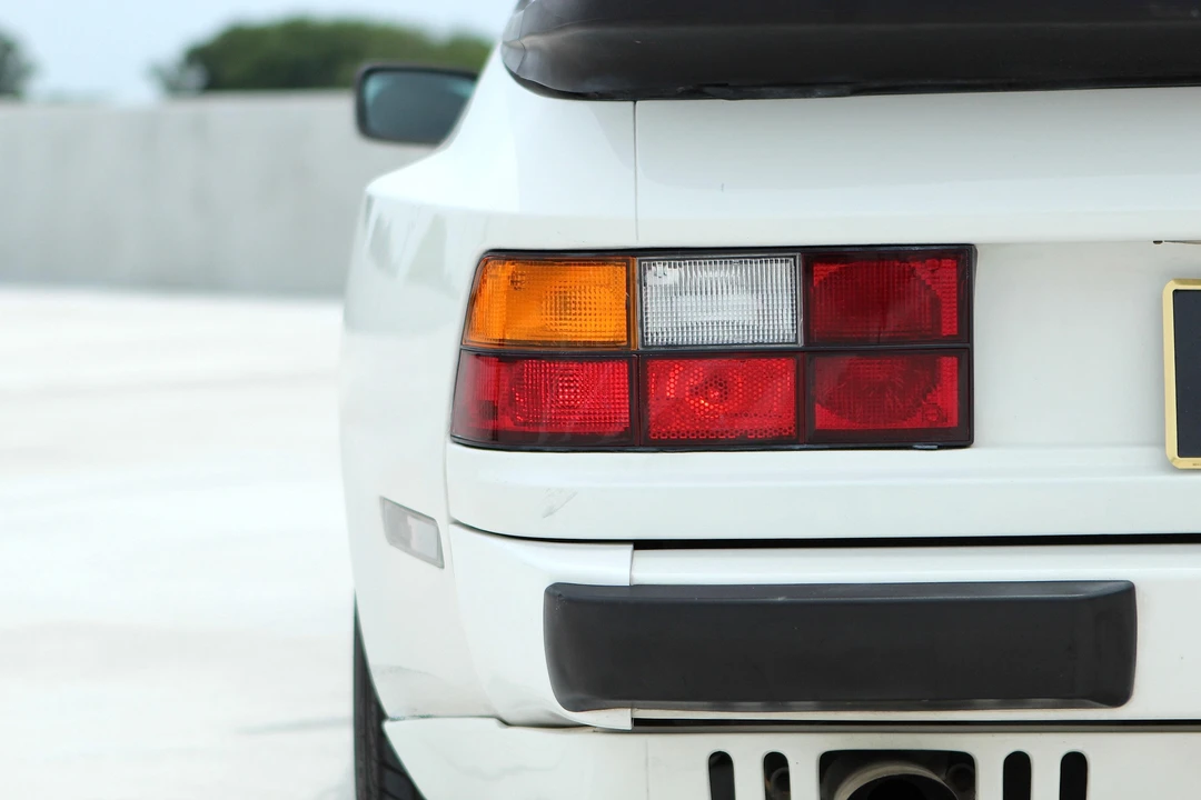 1985 Porsche 944 - Image 26 of 31