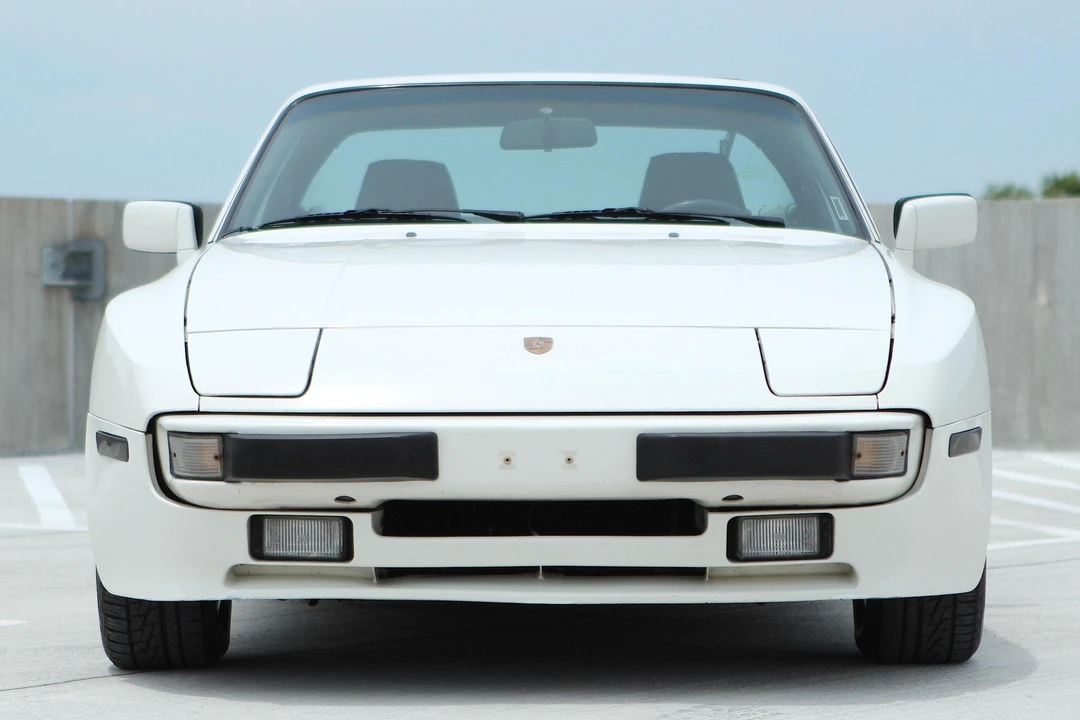 1985 Porsche 944 - Image 2 of 31