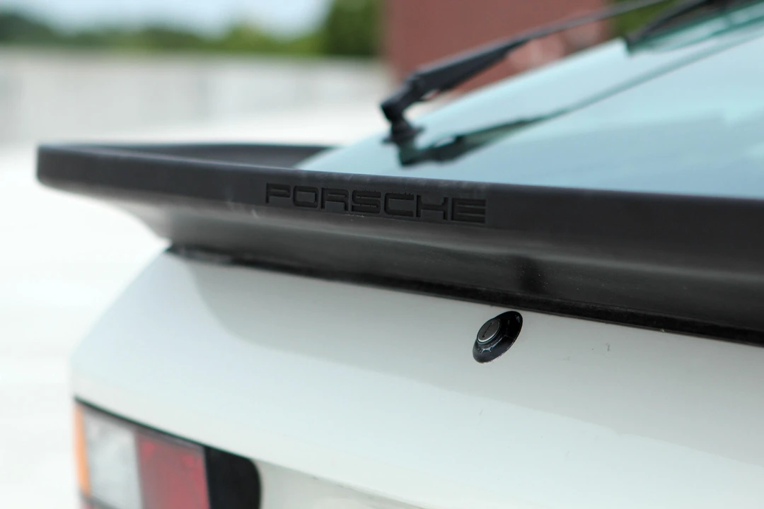 1985 Porsche 944 - Image 27 of 31