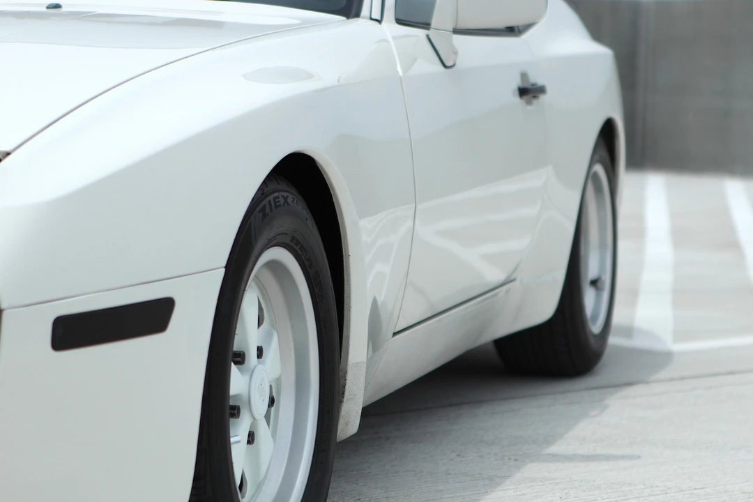1985 Porsche 944 - Image 19 of 31