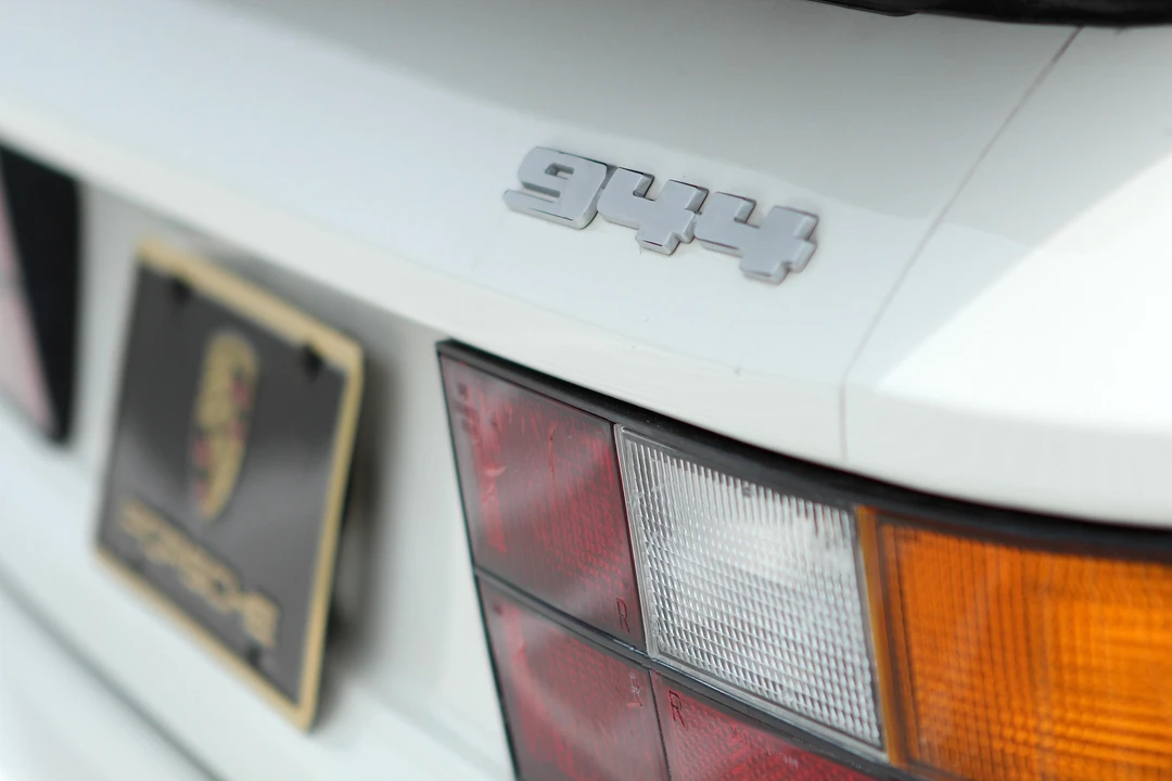 1985 Porsche 944 - Image 29 of 31