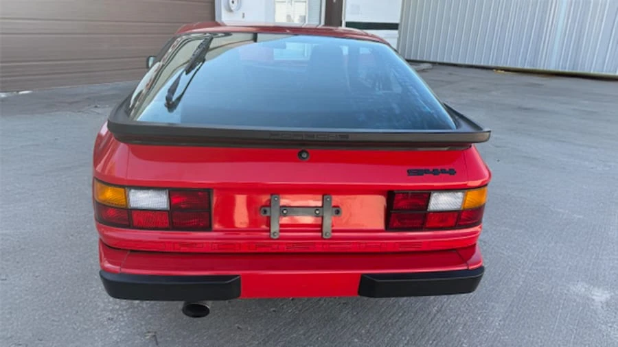 1985 Porsche 944 - Image 4 of 15