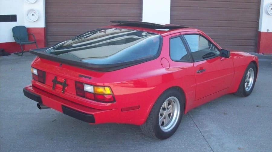 1985 Porsche 944 - Image 2 of 15