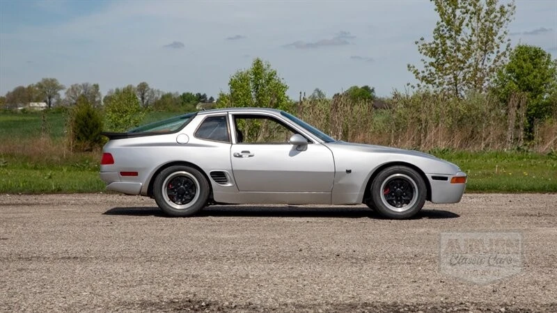 1985 Porsche 944 - Image 6 of 21