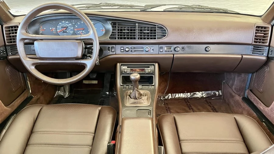 1985 Porsche 944 - Image 14 of 30
