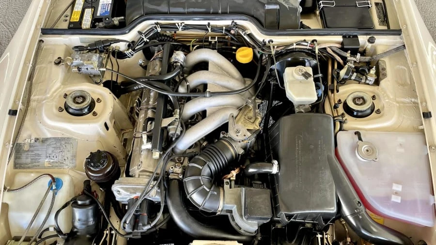 1985 Porsche 944 - Image 28 of 30
