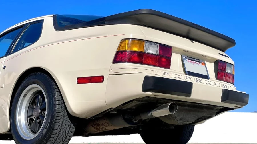 1985 Porsche 944 - Image 4 of 30