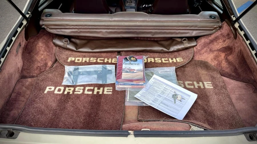 1985 Porsche 944 - Image 29 of 30