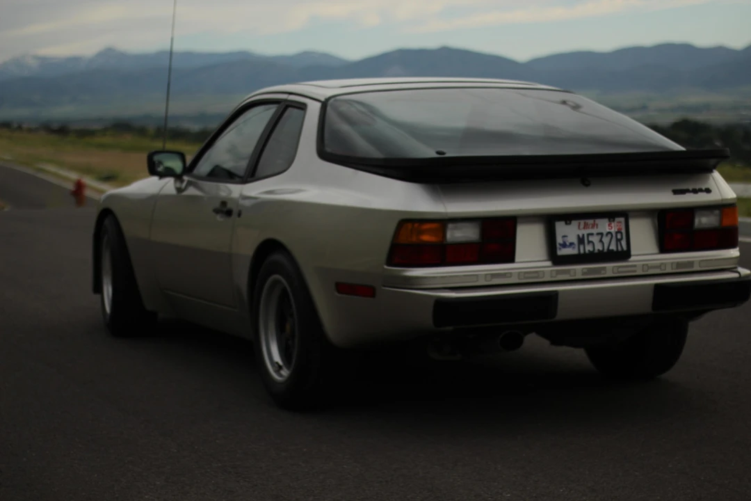 1985 Porsche 944 - Image 18 of 31