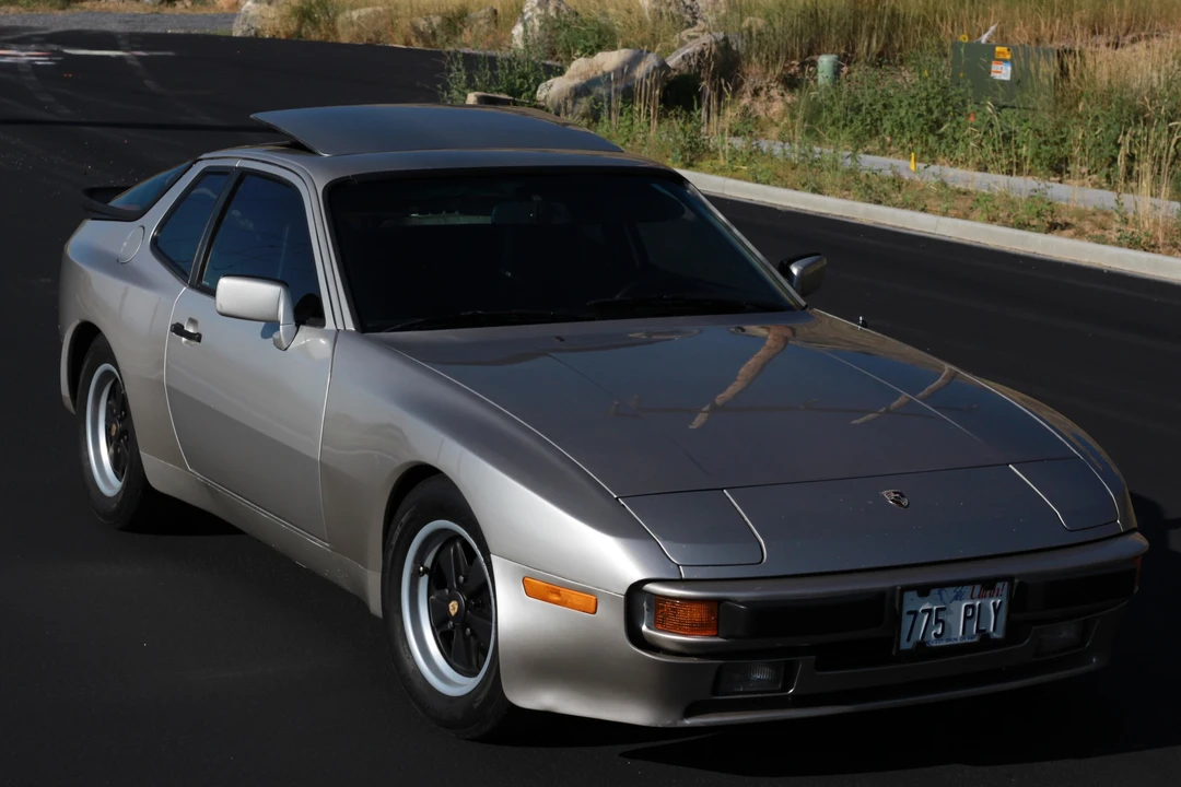 1985 Porsche 944 - Image 8 of 31