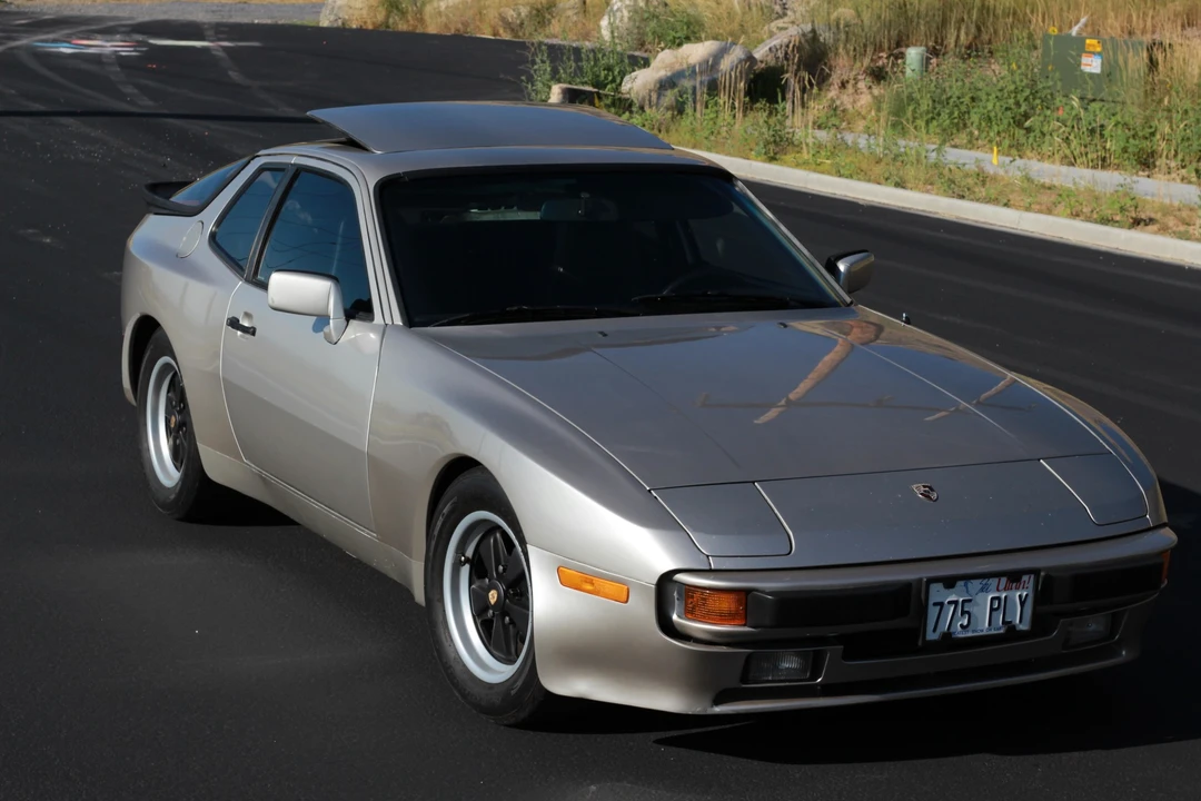 1985 Porsche 944 - Image 9 of 31