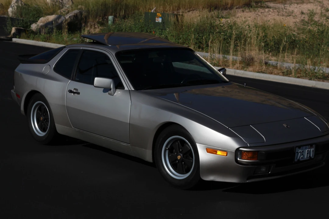 1985 Porsche 944 - Image 10 of 31
