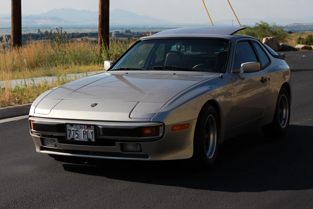 1985 Porsche 944 - Image 4 of 31