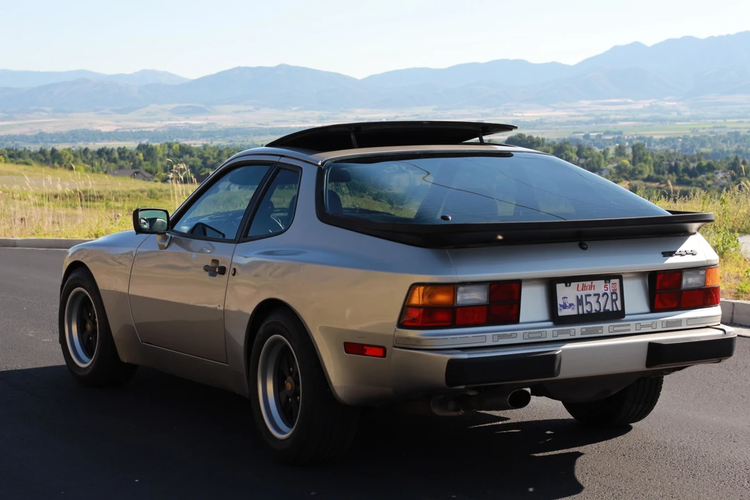 1985 Porsche 944 - Image 16 of 31