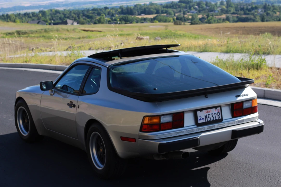 1985 Porsche 944 - Image 17 of 31