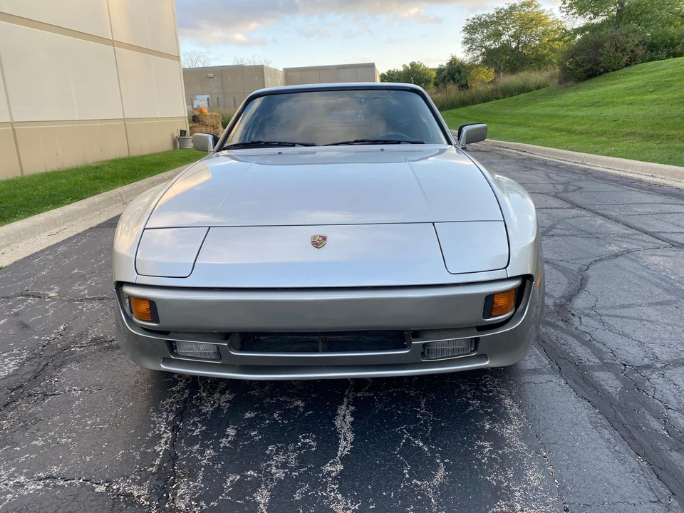 1985 Porsche 944 - Image 7 of 31