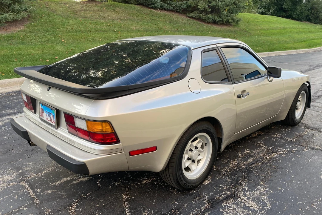 1985 Porsche 944 - Image 21 of 31