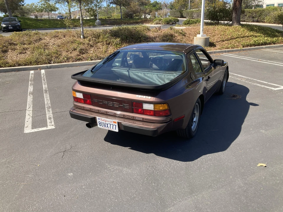 1985 Porsche 944 - Image 24 of 31