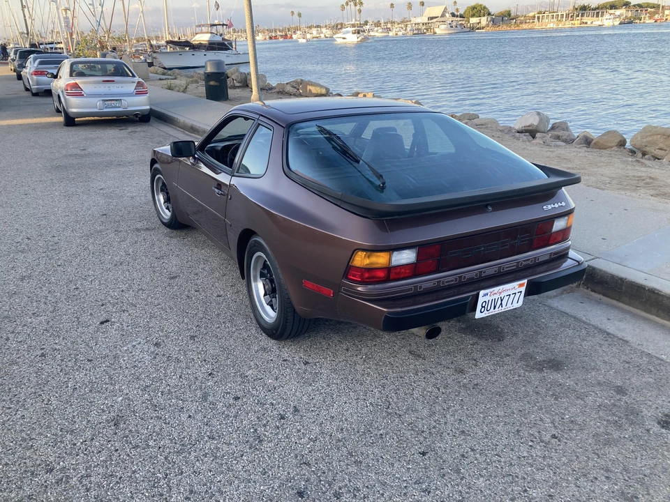 1985 Porsche 944 - Image 21 of 31