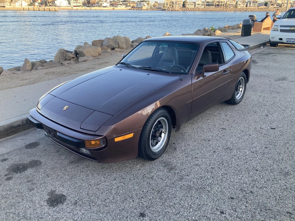 1985 Porsche 944 - Image 11 of 31