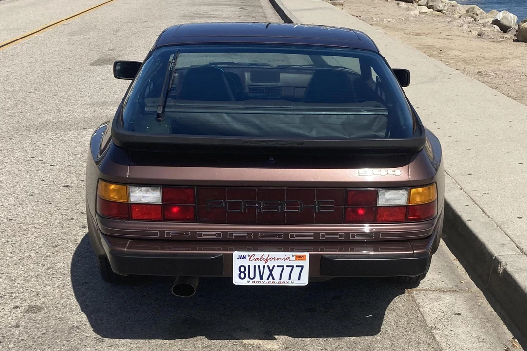 1985 Porsche 944 - Image 5 of 31