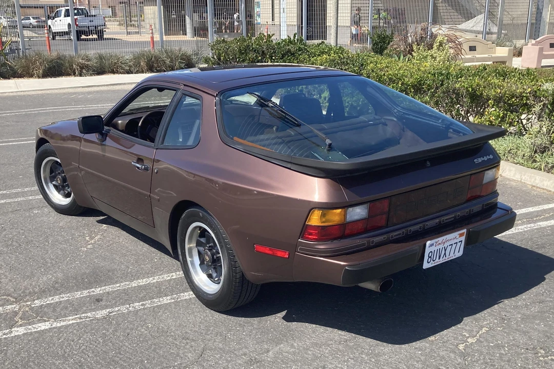 1985 Porsche 944 - Image 4 of 31