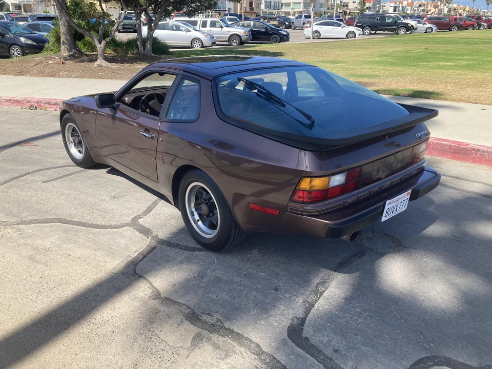 1985 Porsche 944 - Image 19 of 31
