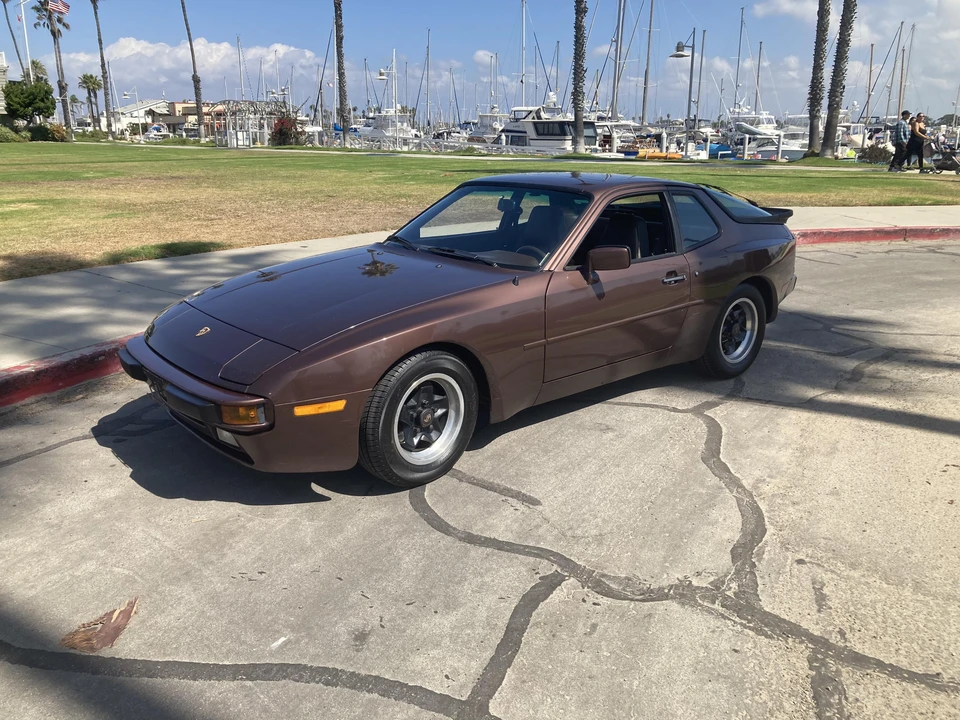 1985 Porsche 944 - Image 13 of 31
