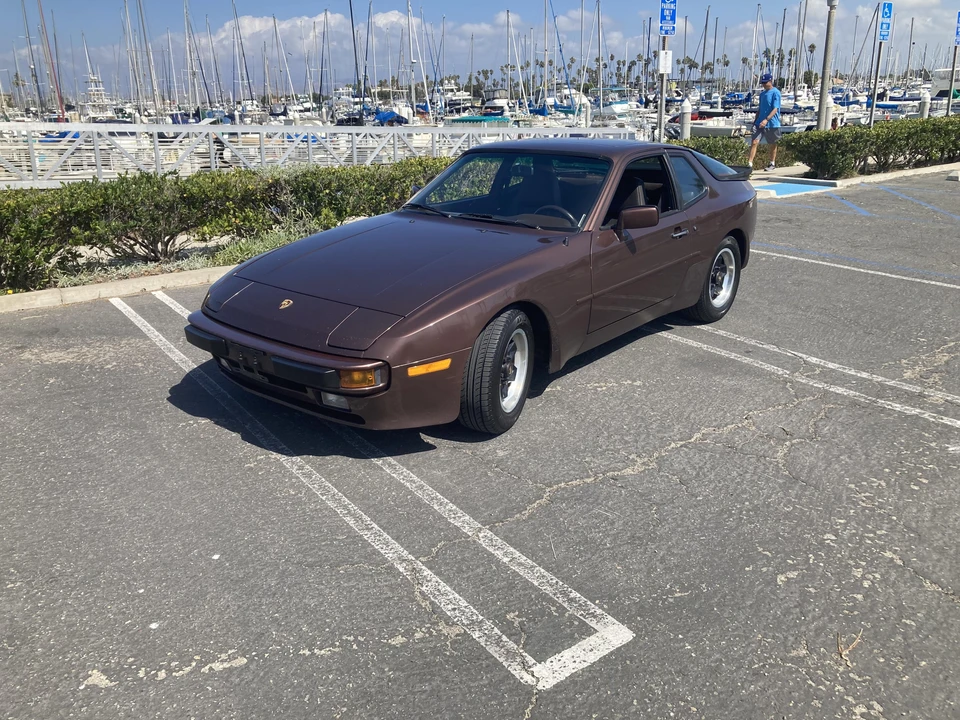 1985 Porsche 944 - Image 10 of 31
