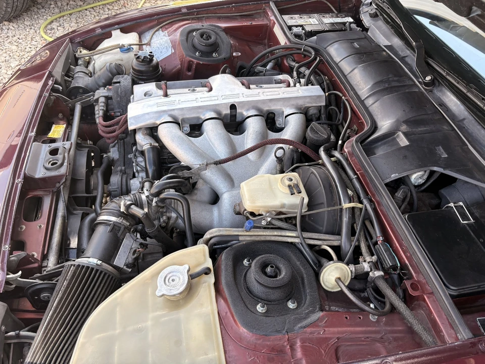1985 Porsche 944 - Image 14 of 21