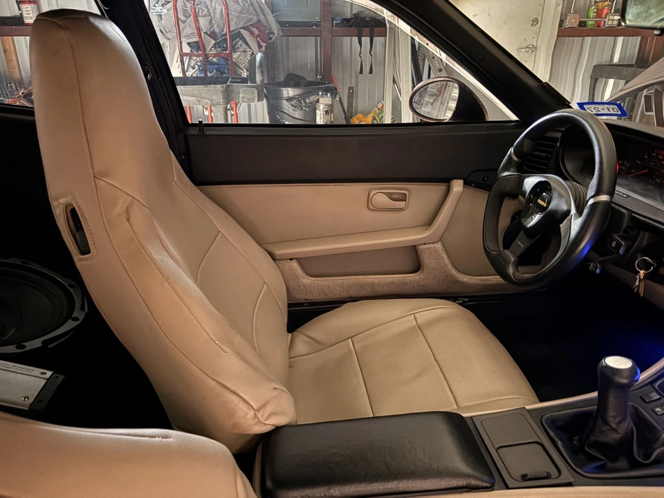 1985 Porsche 944 - Image 5 of 21