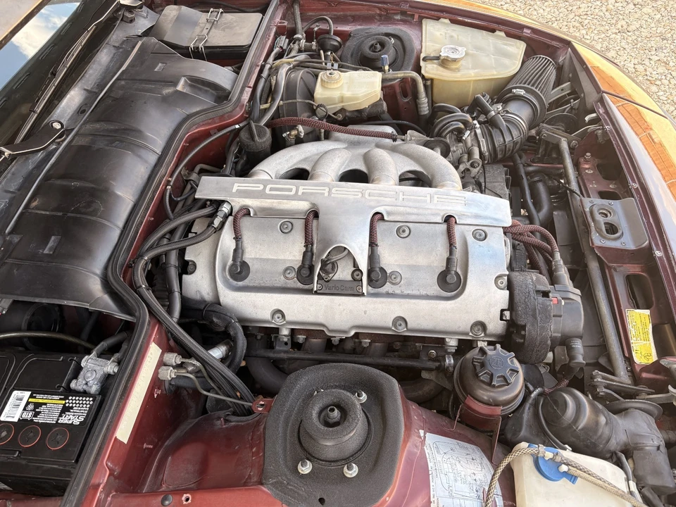1985 Porsche 944 - Image 15 of 21