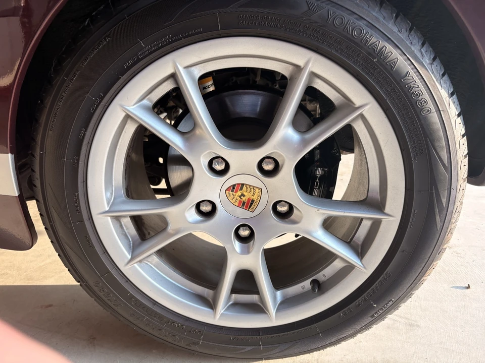 1985 Porsche 944 - Image 11 of 21