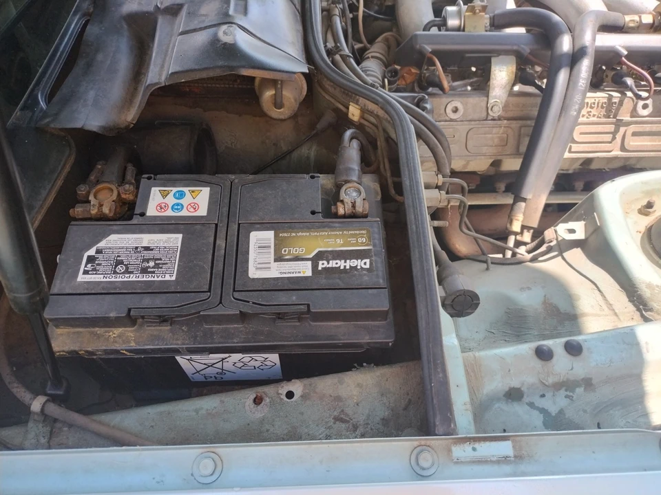 1985 Porsche 944 - Image 11 of 20