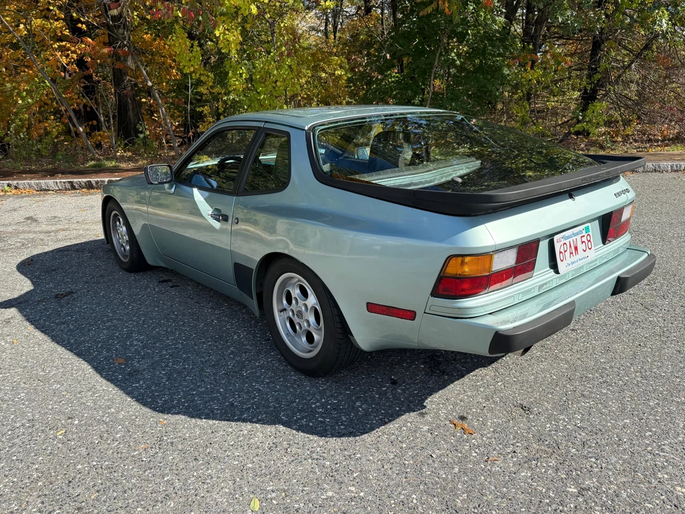 1985 Porsche 944 - Image 12 of 31