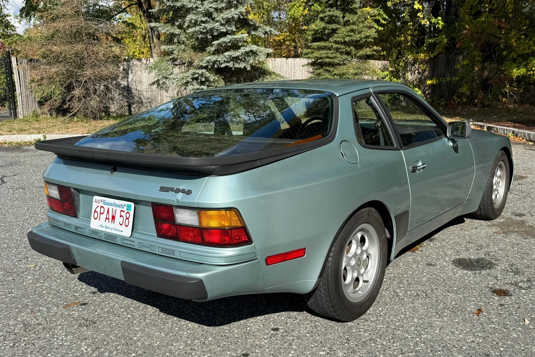 1985 Porsche 944 - Image 4 of 31
