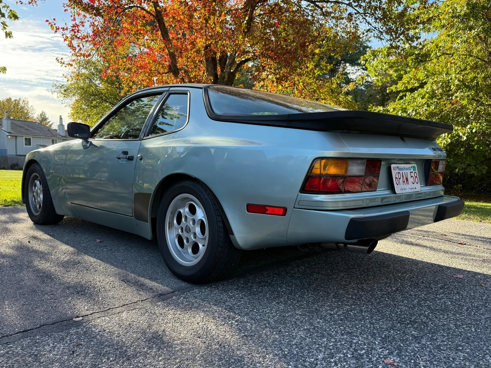 1985 Porsche 944 - Image 11 of 31
