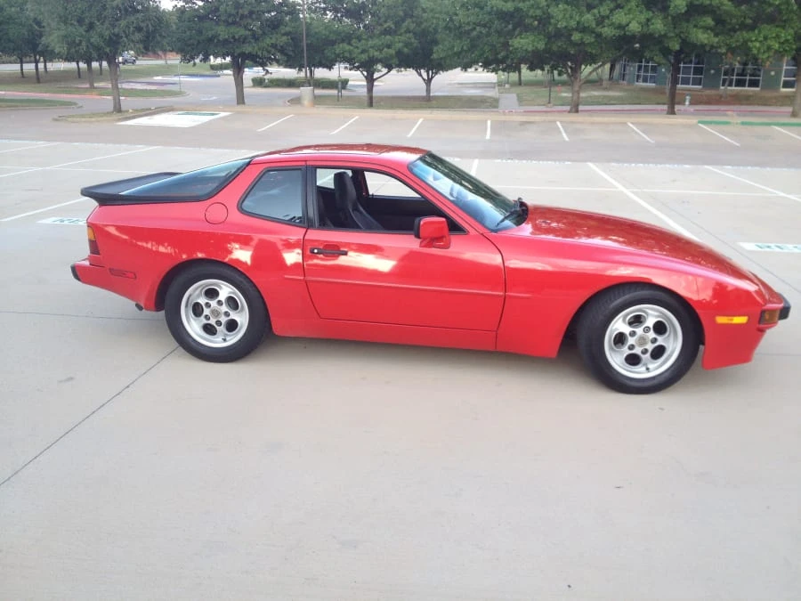 1985 Porsche 944 - Image 2 of 8
