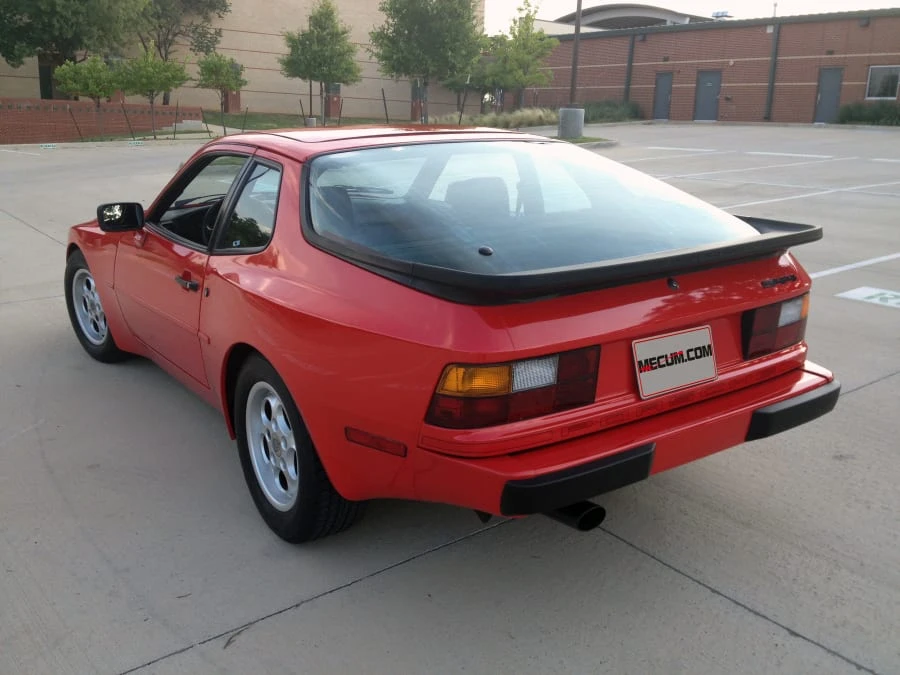 1985 Porsche 944 - Image 6 of 8