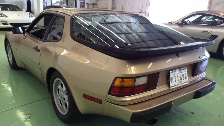 1985 Porsche 944 - Image 2 of 12