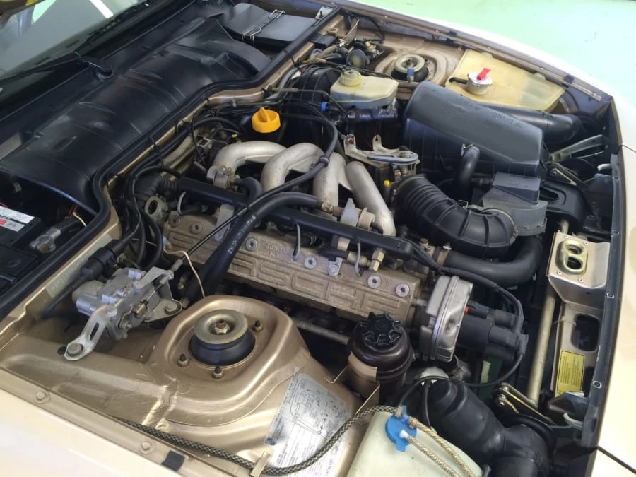 1985 Porsche 944 - Image 10 of 12