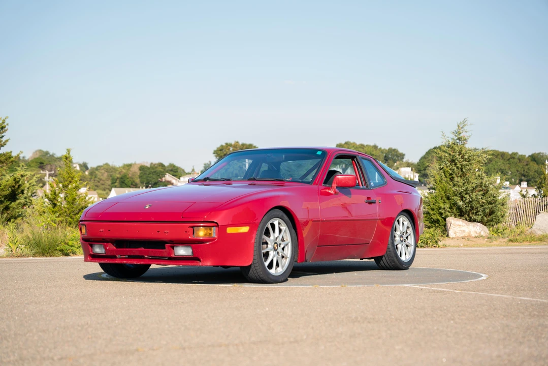 1985 Porsche 944 - Image 8 of 31