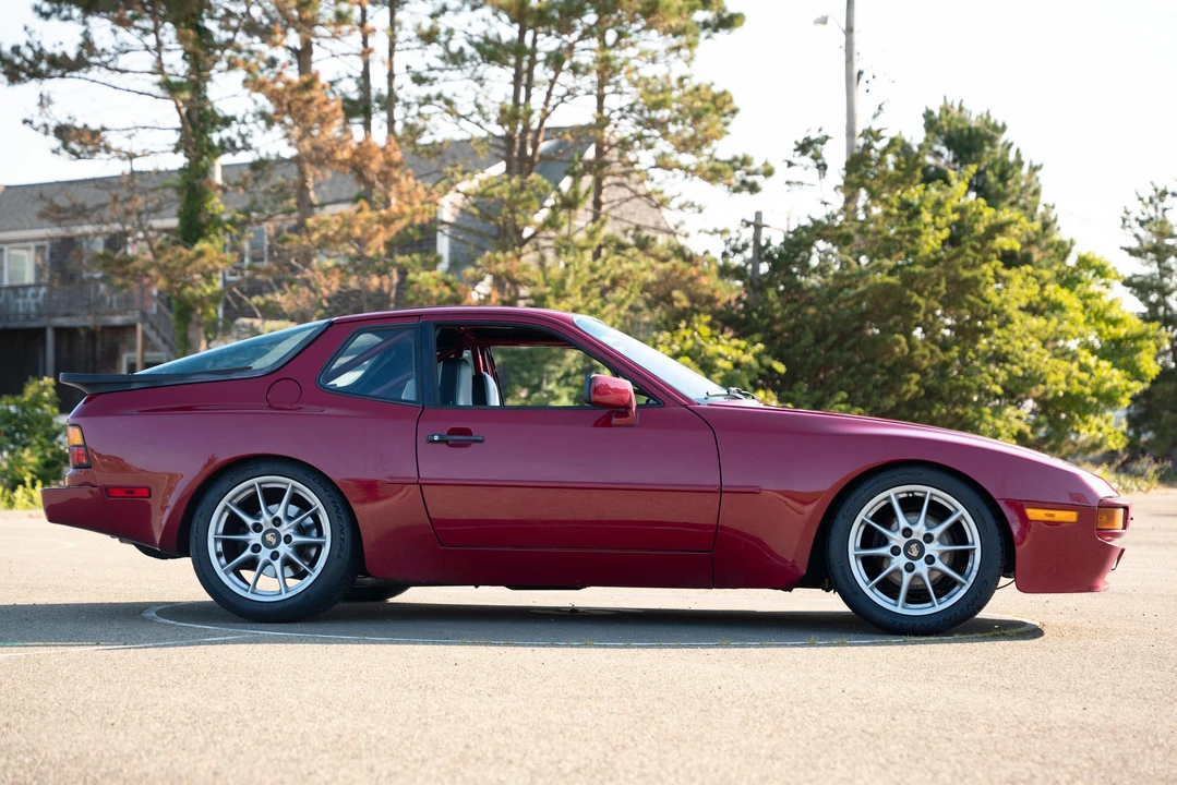 1985 Porsche 944 - Image 19 of 31