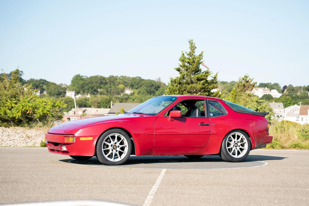 1985 Porsche 944 - Image 9 of 31