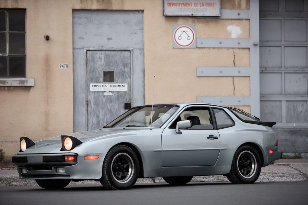 1985 Porsche 944 - Image 2 of 31