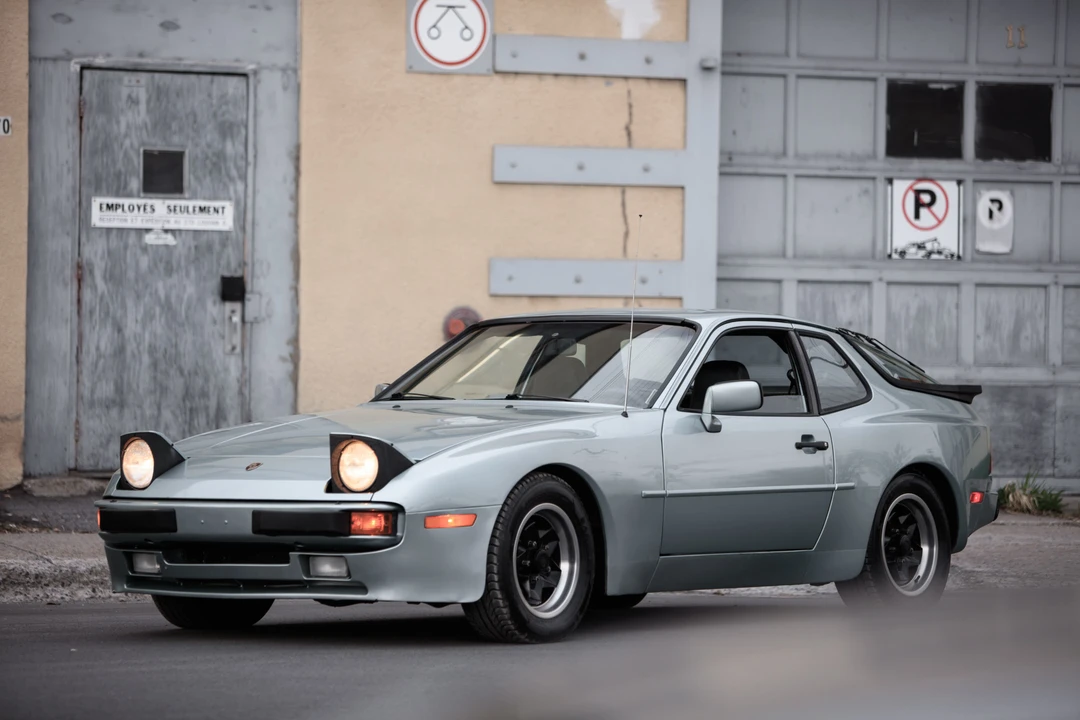 1985 Porsche 944 - Image 4 of 31