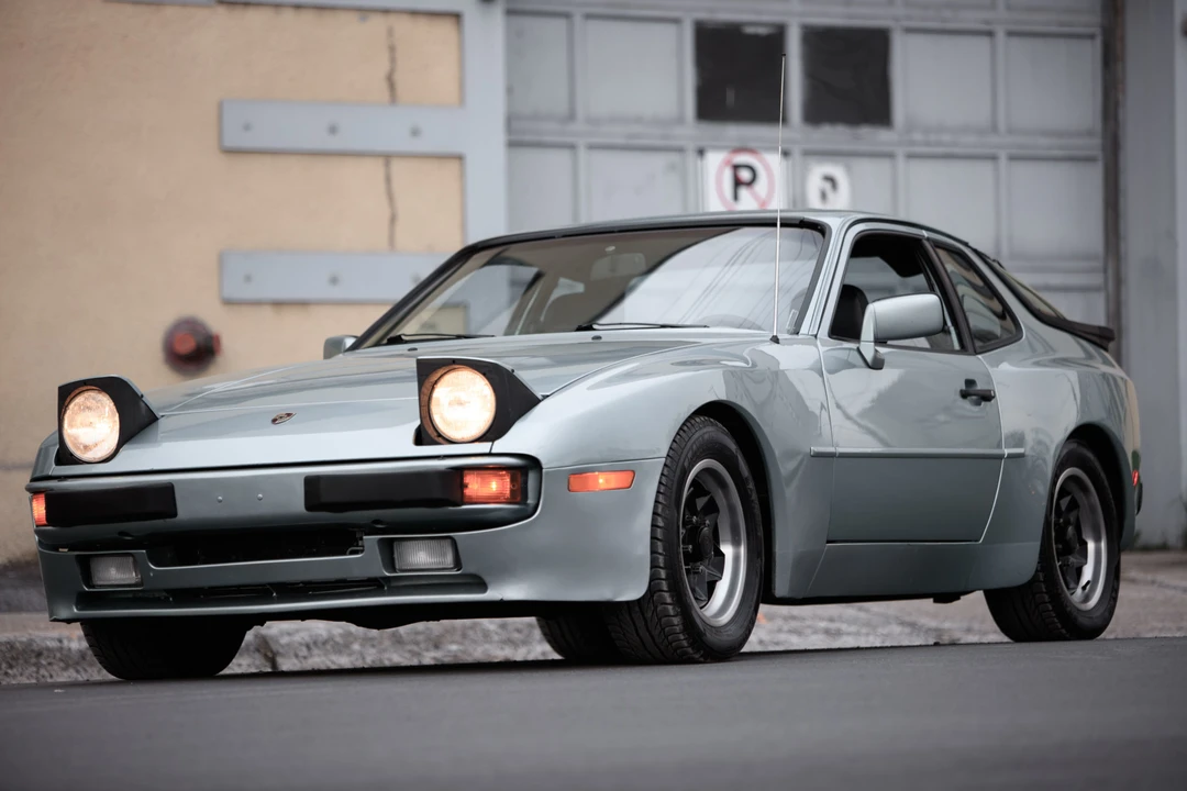 1985 Porsche 944 - Image 8 of 31