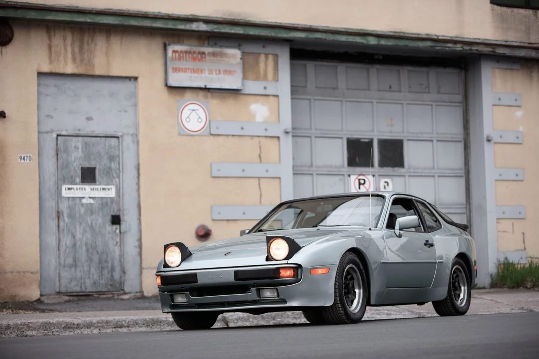 1985 Porsche 944 - Image 9 of 31