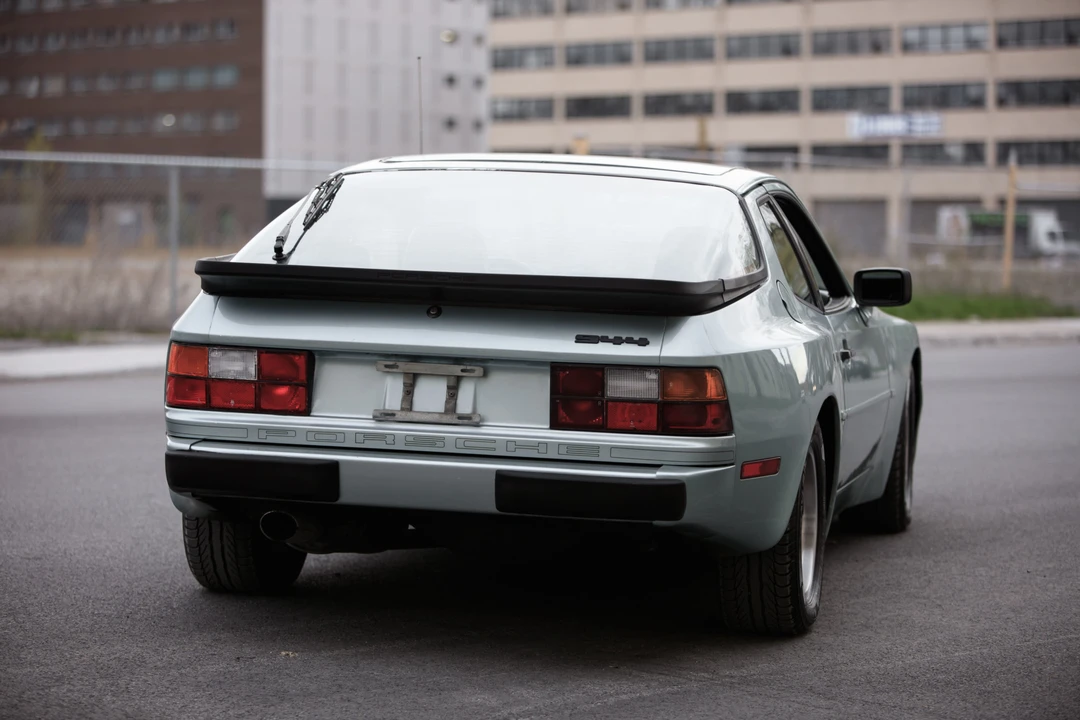 1985 Porsche 944 - Image 14 of 31