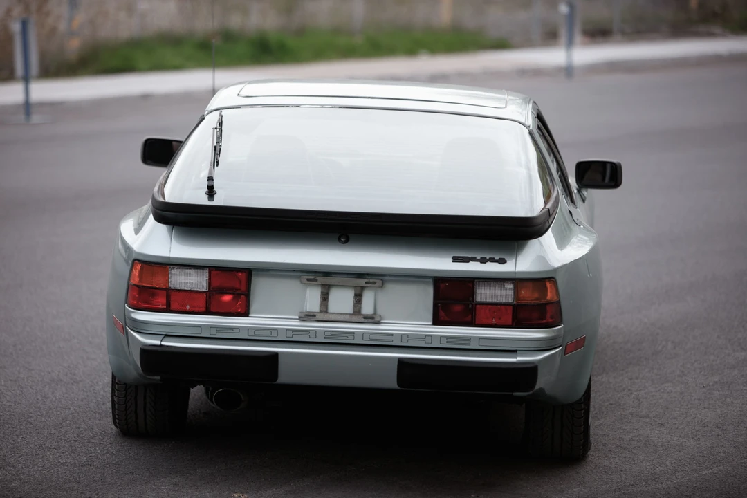1985 Porsche 944 - Image 15 of 31